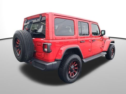 Used 2021 Jeep Wrangler Unlimited Sahara w/ Uconnect 4C Nav & Sound Group image 6