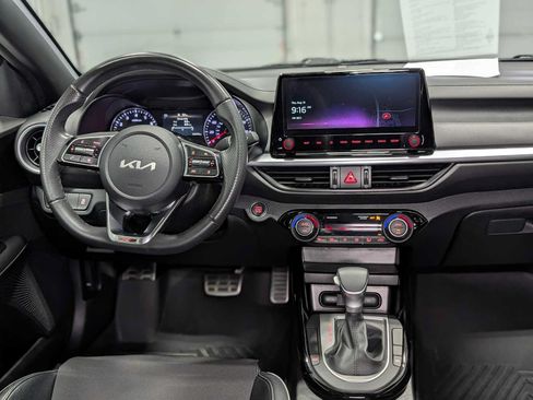 Certified 2024 Kia Forte GT-Line FWD image 5