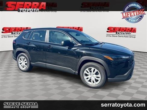 Used 2026 Toyota Corolla Cross L image 1