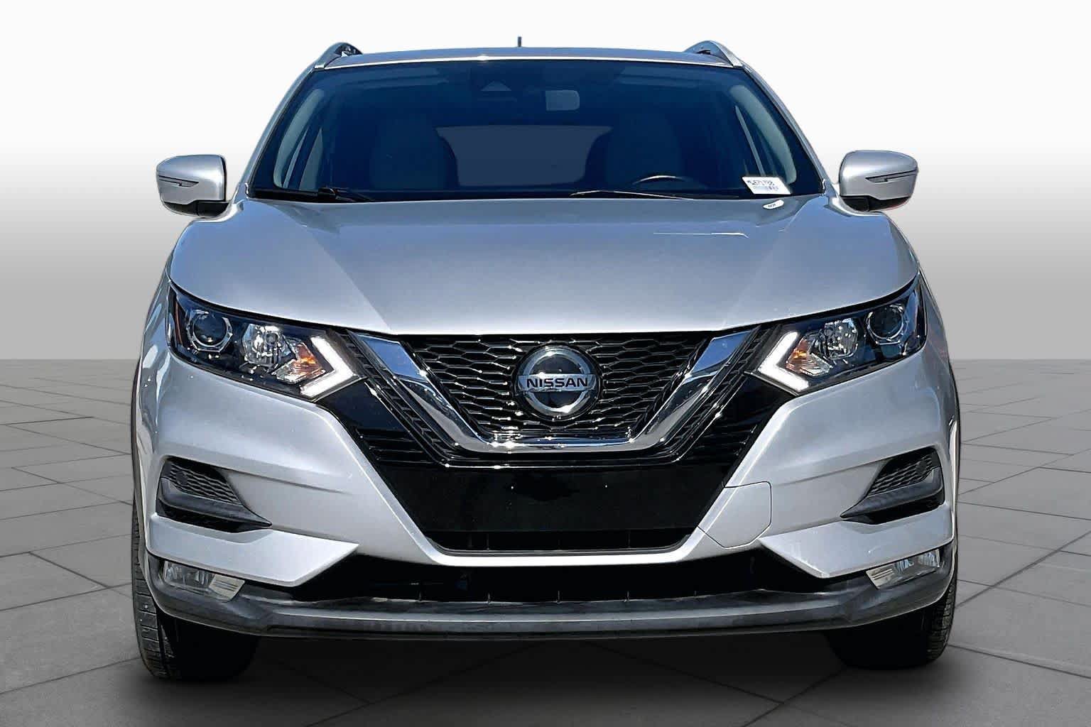 Used 2021 Nissan Rogue Sport SV FWD image 4