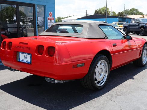 Used 1995 Chevrolet Corvette Convertible RWD image 7