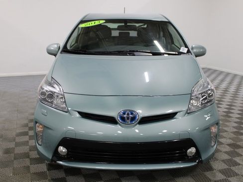 Used 2013 Toyota Prius Five image 9