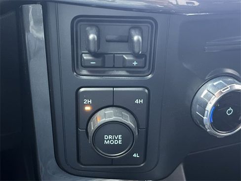 Used 2022 Ford F150 XLT w/ Equipment Group 302A High image 9