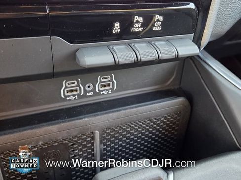 Used 2025 RAM 1500 Big Horn AWD/4WD image 24