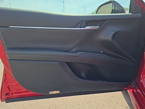 Used 2023 Toyota Camry XSE image 15