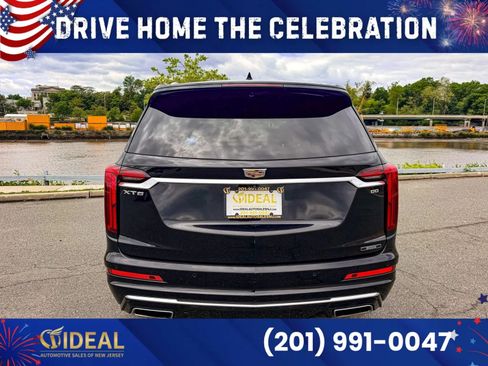 Used 2021 Cadillac XT6 Premium Luxury AWD/4WD image 7