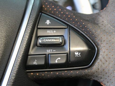 Used 2020 Nissan Maxima SR image 21