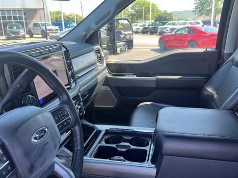 Used 2024 Ford F350 Lariat w/ Lariat Ultimate Package AWD/4WD image 24