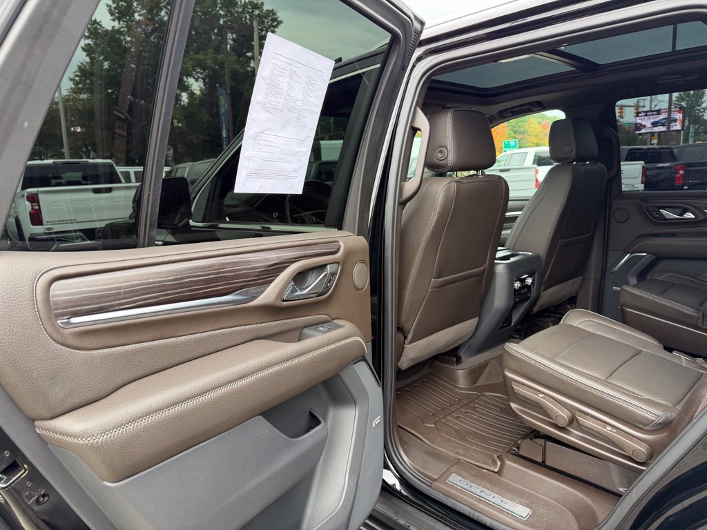 Used 2021 GMC Yukon Denali AWD/4WD image 15