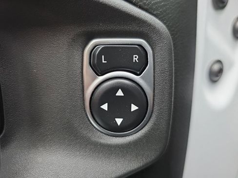 Used 2024 Jeep Wrangler Willys image 21