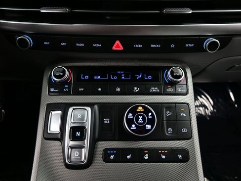 Certified 2024 Hyundai Palisade SEL AWD/4WD image 23