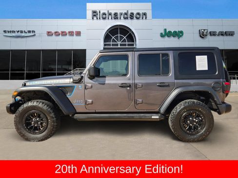 Used 2023 Jeep Wrangler Unlimited Rubicon 4xe AWD/4WD image 3