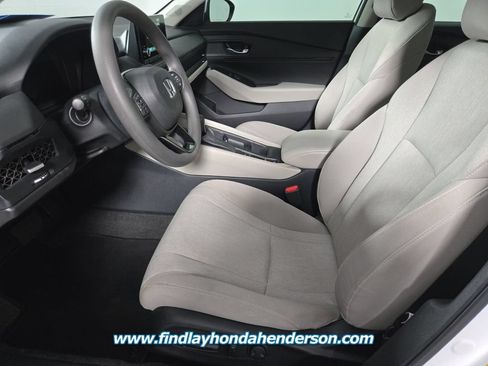 Certified 2023 Honda Accord EX image 15