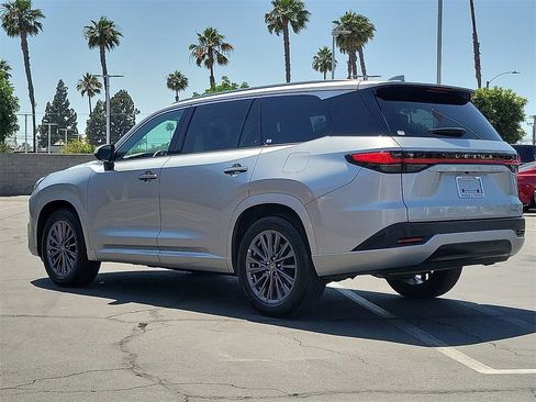 Used 2024 Lexus TX 350 FWD image 2