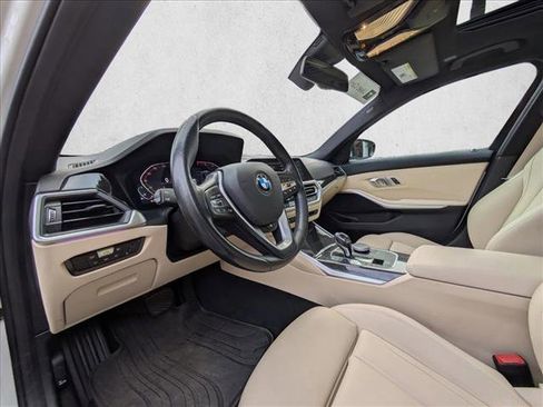 Used 2021 BMW 330i xDrive Sedan w/ Convenience Package image 15
