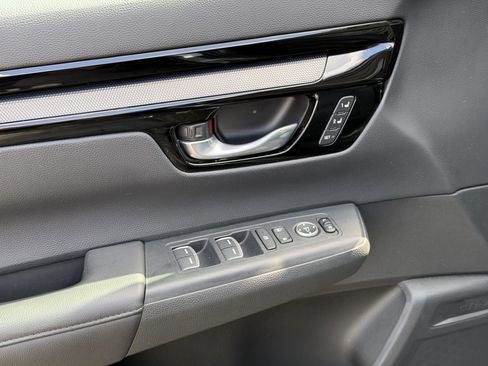 Used 2023 Honda CR-V EX-L image 11