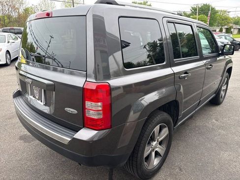 Used 2017 Jeep Patriot High Altitude AWD/4WD image 5