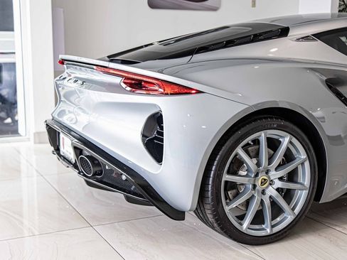 New 2025 Lotus Emira image 12