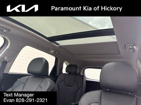 Used 2023 Kia Sorento SX FWD image 35