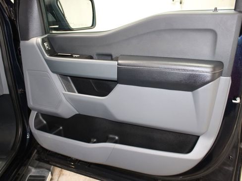 Used 2023 Ford F150 XLT w/ XTR Package image 27