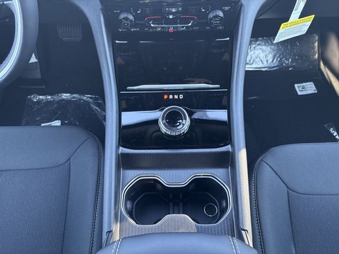 New 2025 Jeep Grand Cherokee Laredo X w/ Luxury Tech Group I image 23