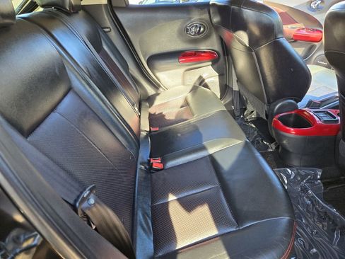 Used 2014 Nissan Juke SL image 21