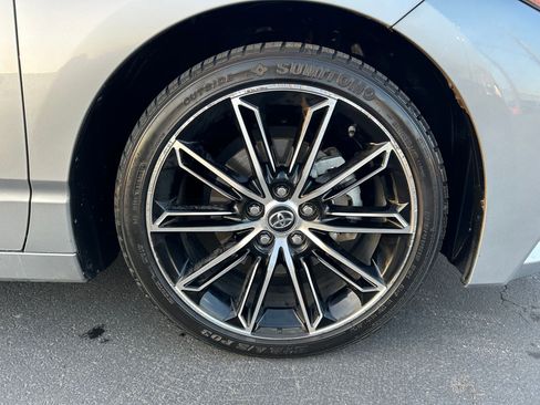 Certified 2019 Toyota Avalon Touring image 31