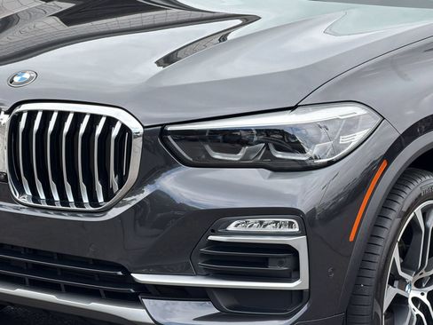 Used 2021 BMW X5 xDrive40i w/ Premium Package AWD/4WD image 12