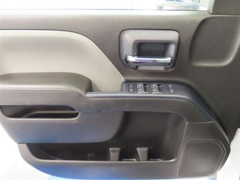 Used 2018 Chevrolet Silverado 2500 W/T RWD image 14
