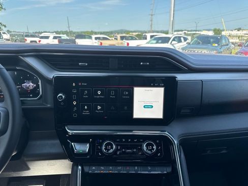 New 2026 GMC Sierra 1500 Denali w/ Denali Reserve Package AWD/4WD image 22