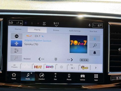 New 2026 Chrysler Pacifica Pinnacle FWD image 3