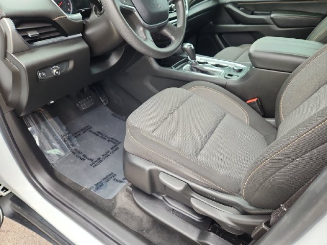 Used 2020 Chevrolet Traverse LS FWD image 20