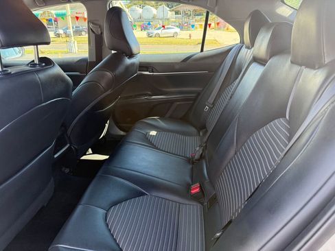 Used 2019 Toyota Camry LE image 24