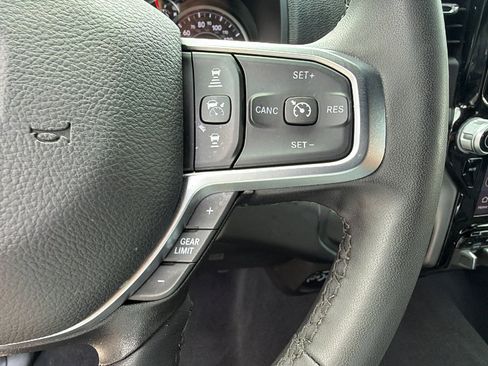 Used 2026 RAM 2500 Big Horn AWD/4WD image 27