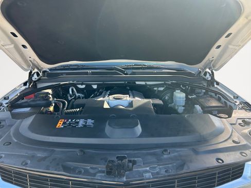 Used 2020 Cadillac Escalade ESV Luxury image 31