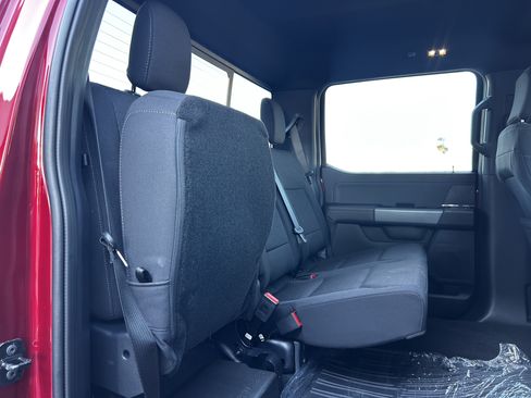 New 2026 Ford F150 XLT w/ Equipment Group 302A MID AWD/4WD image 19
