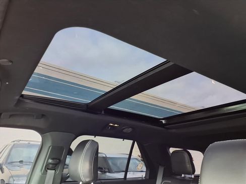 Used 2023 Ford Explorer ST w/ Equipment Group 401A image 10