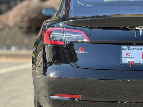 Used 2022 Tesla Model 3 Long Range image 15