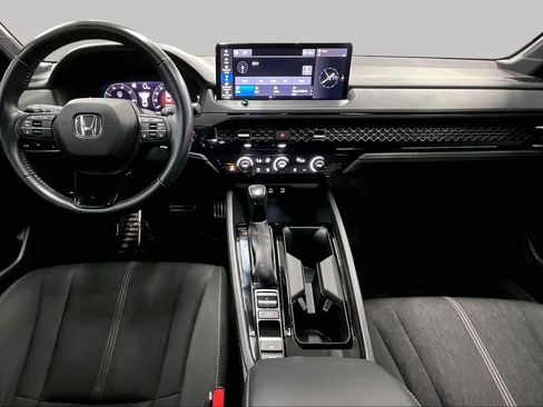 Used 2023 Honda Accord Sport image 15