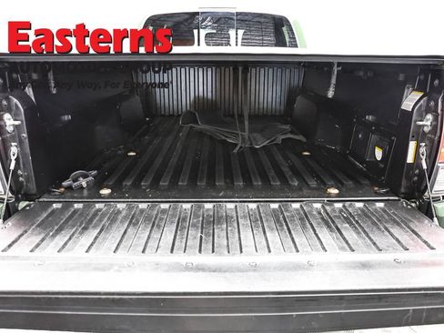 Used 2022 Toyota Tacoma TRD Sport AWD/4WD image 9