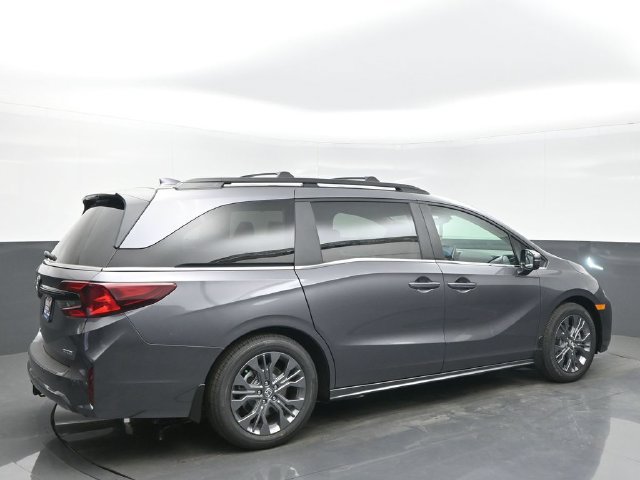 New 2027 Honda Odyssey Touring image 6