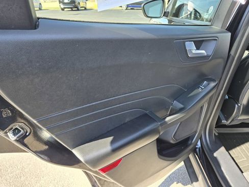 Certified 2023 Ford Escape ST-Line w/ Tech Pack #1 image 38