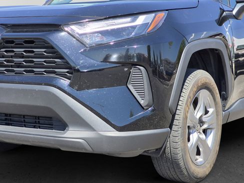 Used 2025 Toyota RAV4 LE image 9