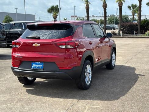New 2026 Chevrolet TrailBlazer LS FWD image 10