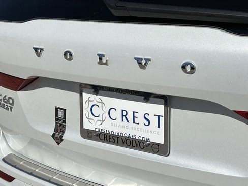 Certified 2024 Volvo XC60 T8 Plus w/ Protection Package Premier image 12