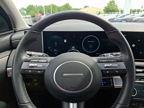 Used 2025 Hyundai Tucson SEL AWD/4WD image 19
