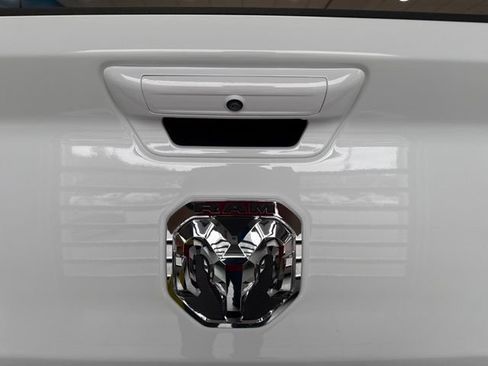 Used 2024 RAM 2500 Laramie AWD/4WD image 23