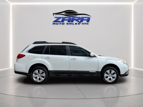 Used 2012 Subaru Outback 2.5i Premium AWD/4WD image 8