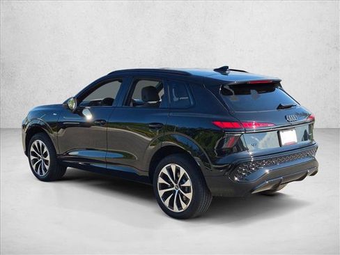 New 2026 Audi Q3 quattro 2.0T AWD/4WD image 7