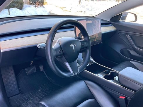 Used 2019 Tesla Model 3 Long Range image 18
